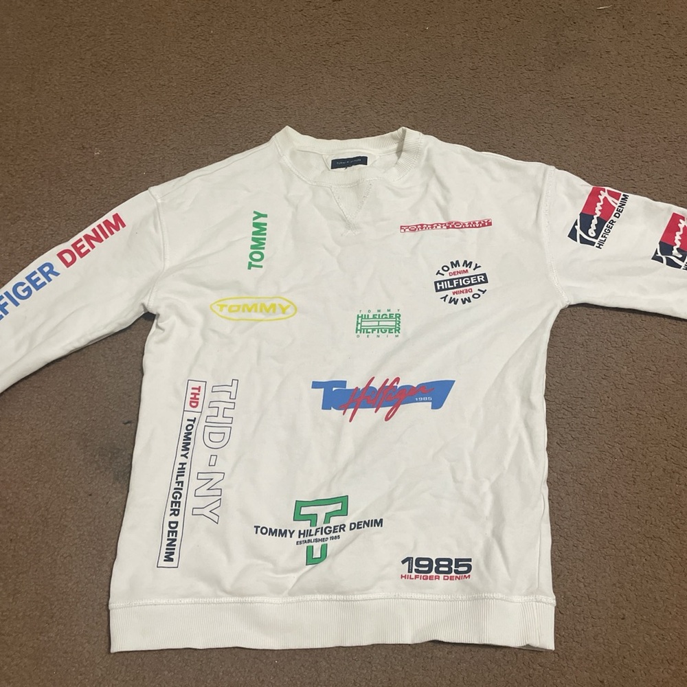 Tommy Hilfiger White Graphic Sweater